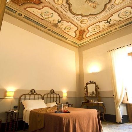 Hotel Palazzo D'Erchia كونفيرسانو المظهر الخارجي الصورة