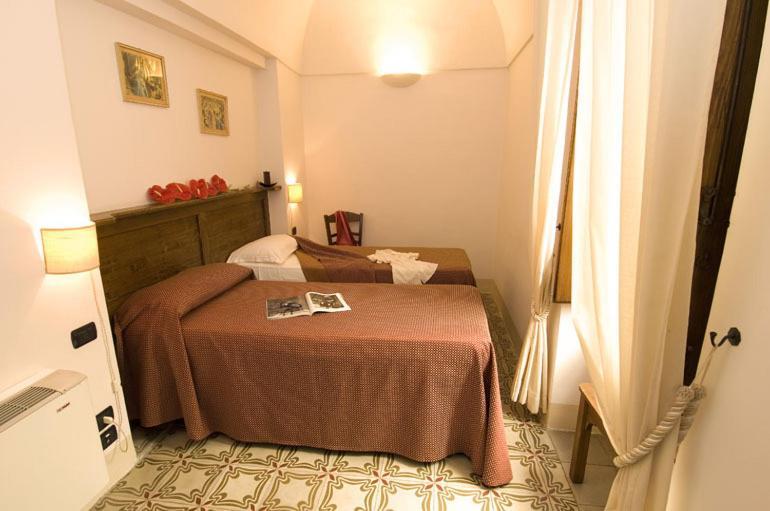 Hotel Palazzo D'Erchia كونفيرسانو المظهر الخارجي الصورة